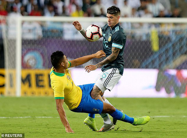 ĐT Brazil 0-1 ĐT Argentina: Messi lập công, ĐT Argentina đoạt cúp siêu kinh điển Nam Mỹ - Ảnh 2.