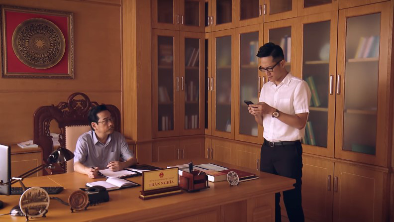 Sinh tử - Tập 12: Không chức không quyền, Hoàng (Trọng Hùng) sẽ phải thay Vũ (Việt Anh) hứng tội vụ sập mỏ đá? - Ảnh 1. Sinh tử - Tập 12: Không chức không quyền, Hoàng (Trọng Hùng) sẽ phải thay Vũ (Việt Anh) hứng tội vụ sập mỏ đá? - Ảnh 1.