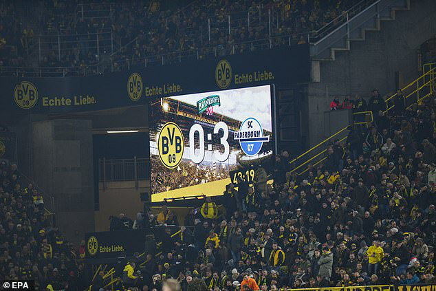 Borussia Dortmund 3-3 SC Paderborn 07: Kịch bản khó tin - Ảnh 3.