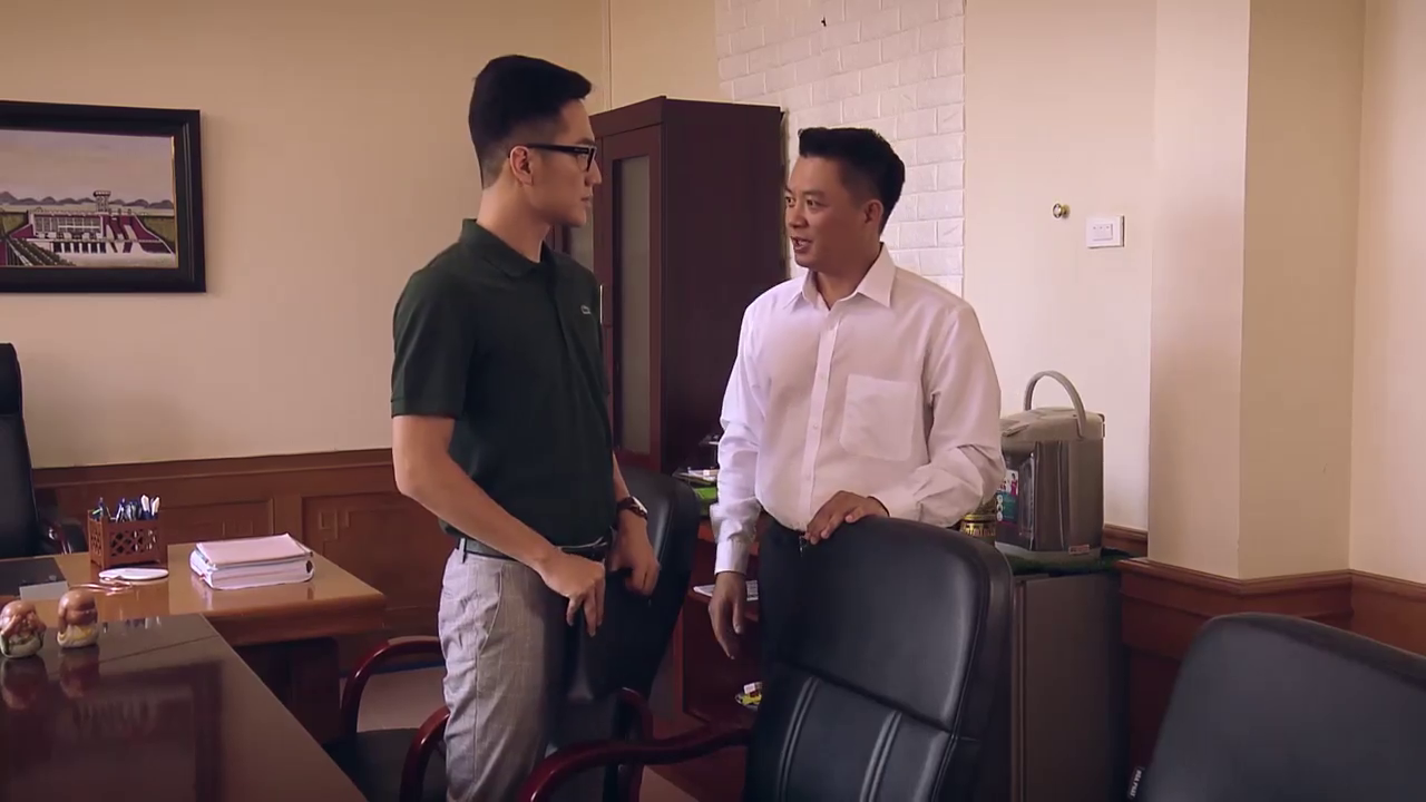 Sinh tử - Tập 19: Chủ tịch tỉnh để người kh&aacute;c ngồi giữ ghế Gi&aacute;m đốc Sở cho con trai - Ảnh 2.