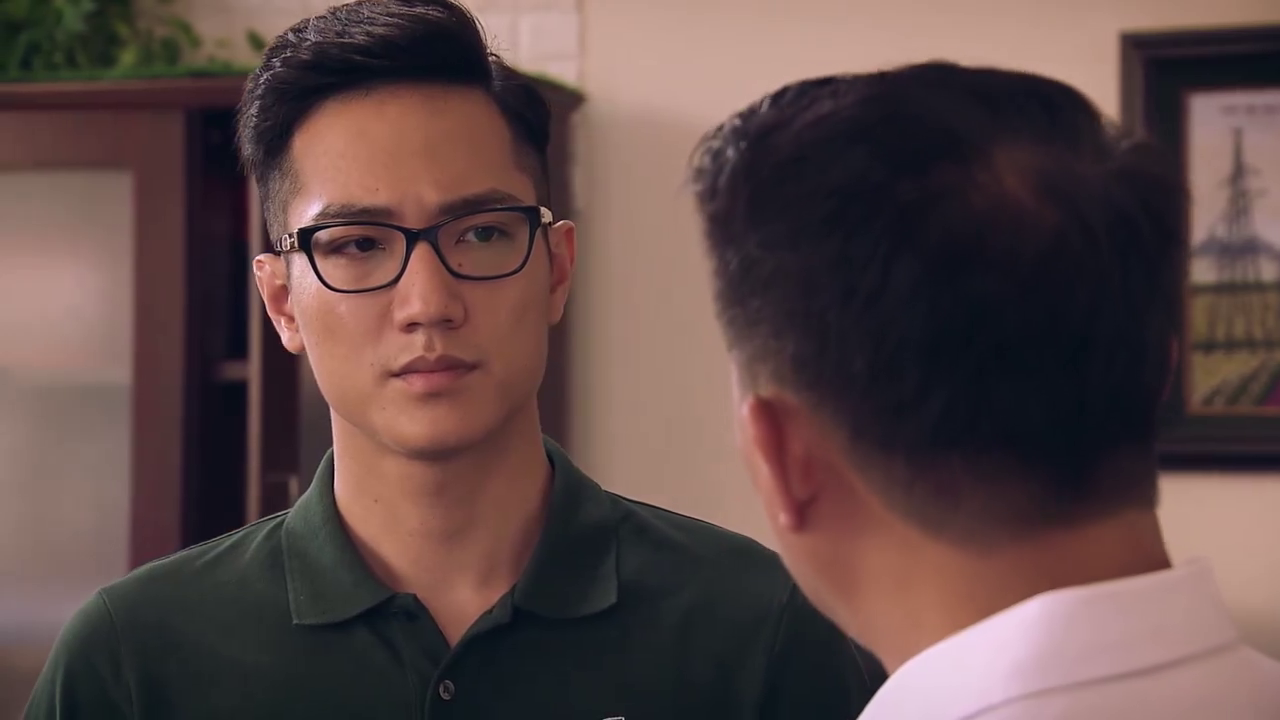 Sinh tử - Tập 19: Chủ tịch tỉnh để người kh&aacute;c ngồi giữ ghế Gi&aacute;m đốc Sở cho con trai - Ảnh 3.