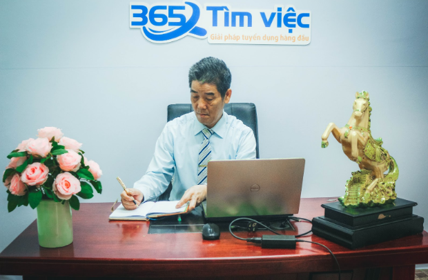 CEO Trương Văn Trắc vướng “dây tơ hồng” se duyên cùng ngành tuyển dụng việc làm - Ảnh 2.