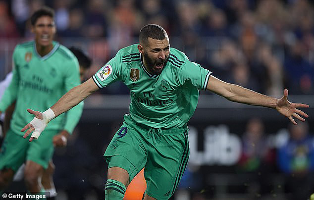 Valencia 1-1 Real Madrid: Thoát hiểm phút bù giờ! - Ảnh 2.