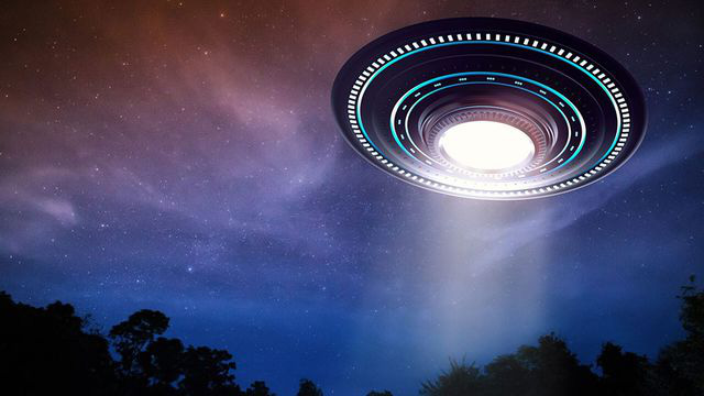 Hàng loạt các báo cáo về UFO sắp được công khai - Ảnh 1.