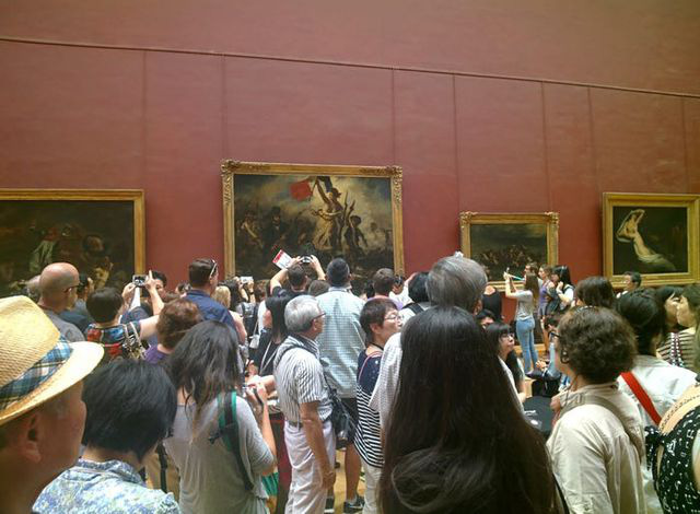 Thực tế đ&aacute;ng thất vọng của c&aacute;c t&aacute;c phẩm nghệ thuật nổi tiếng ngo&agrave;i đời thật - Ảnh 28.