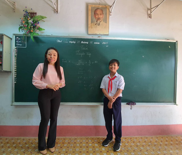 Cậu bé dân tộc Chăm đạt giải Nhì cuộc thi Toán trí tuệ Quốc tế - Ảnh 2. Cậu bé dân tộc Chăm đạt giải Nhì cuộc thi Toán trí tuệ Quốc tế - Ảnh 2.