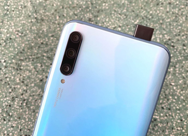 Đập hộp Huawei Y9s chính hãng camera trượt, pin khoẻ - Ảnh 3.