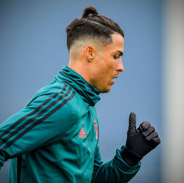 Nhái Bale, Ronaldo bị chê tơi tả - Ảnh 3.