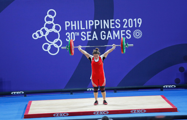 Ảnh: Những khoảnh khắc ấn tượng trong ngày thi đấu 4/12 tại SEA Games 30 - Ảnh 4.