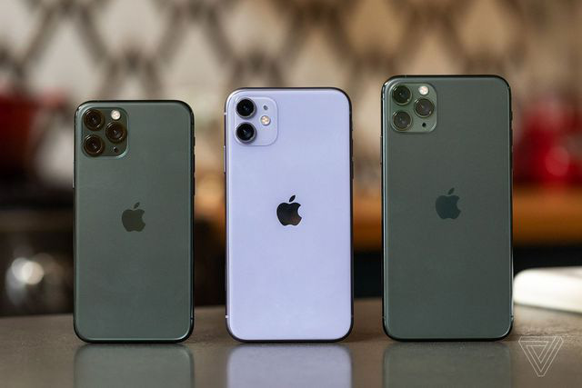 Sau 1 tháng lên kệ, iPhone 11 chính hãng giờ bán ra sao? - Ảnh 2.