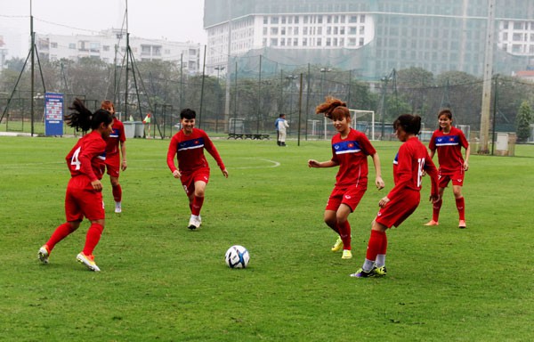 Đội tuyển U19 nữ Quốc gia tập trung, chuẩn bị cho vòng loại 2 giải U19 nữ châu Á 2019 - Ảnh 3.