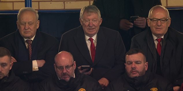 Sir Alex Ferguson hài lòng ra mặt với trò cũ ở Man Utd - Ảnh 3.