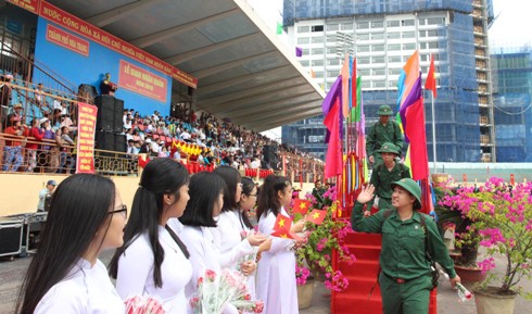 Giao quân đợt 1 năm 2019 tại Khánh Hòa - Ảnh 1.