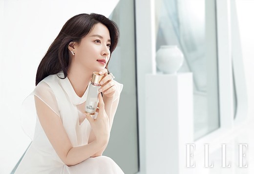 Lee Young Ae xứng đáng là tượng đài nhan sắc của Kbiz - Ảnh 1.