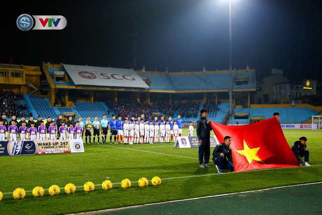 ẢNH: CLB Hà Nội thắng tưng bừng trong ngày đầu ra quân tại V.League 2019 - Ảnh 1.