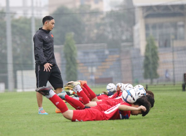 Ngày 27/2, đội tuyển U19 nữ Việt Nam lên đường sang Nhật Bản tham dự giải giao hữu Jenesys - Ảnh 1.