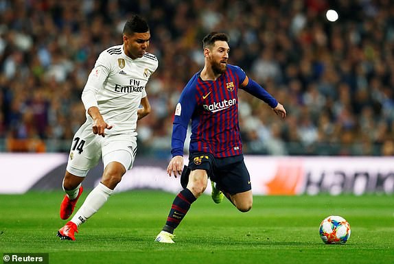 ẢNH: Real Madrid gục ngã trước Barcelona trong trận cầu Siêu kinh điển - Ảnh 2.