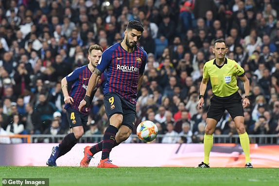 ẢNH: Suarez lập cú đúp, Barcelona thắng cách biệt Real Madrid - Ảnh 12.