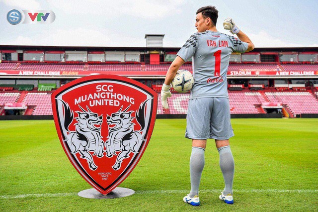 Thủ môn Đặng Văn Lâm chính thức ra mắt CLB Muangthong United - Ảnh 8.