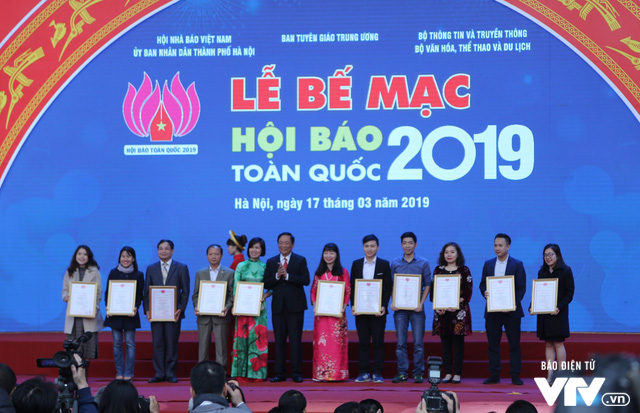 Vinh danh 286 giải thưởng tại Lễ Bế mạc Hội Báo toàn quốc 2019 - Ảnh 6.