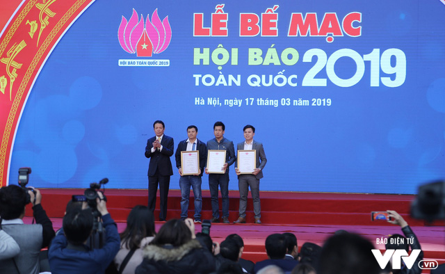 Vinh danh 286 giải thưởng tại Lễ Bế mạc Hội Báo toàn quốc 2019 - Ảnh 7.