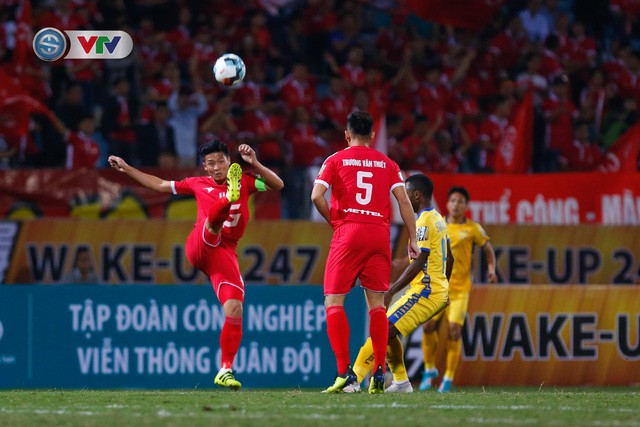 ẢNH: CLB Thanh Hóa nhận trận thua đầu tiên tại V.League 2019 - Ảnh 4.