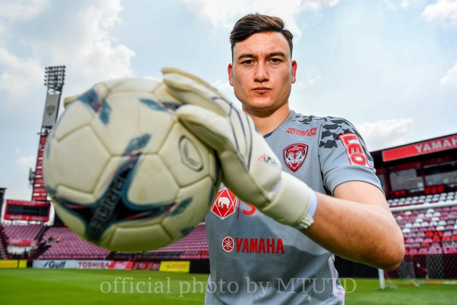 van lam muangthong van lam muangthong