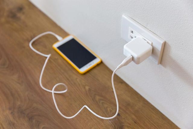 8 chỗ không nên để điện thoại di động - Ảnh 4. 8 chỗ không nên để điện thoại di động - Ảnh 4.