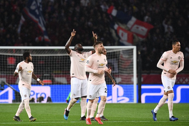 ẢNH: Man Utd thắng kịch tính PSG để ghi tên vào tứ kết UEFA Champions League - Ảnh 12. ẢNH: Man Utd thắng kịch tính PSG để ghi tên vào tứ kết UEFA Champions League - Ảnh 12.