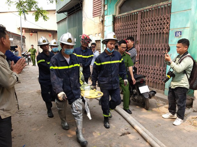 Làm rõ nguyên nhân vụ cháy nhà xưởng làm 8 người chết ở Trung Văn - Ảnh 1.