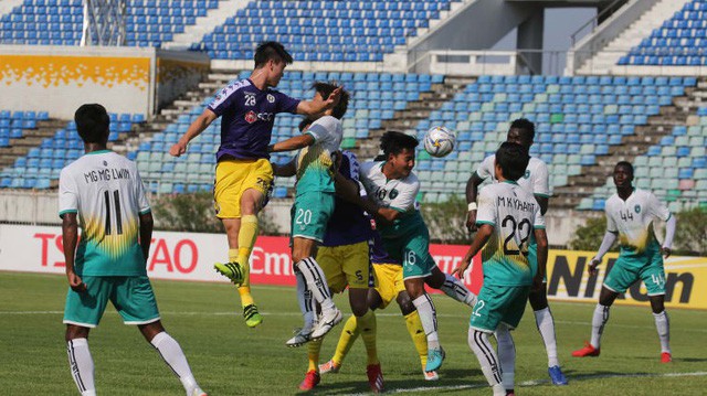 AFC Cup: Oseni và Pape Omar tỏa sáng, CLB Hà Nội thắng đậm Yangon United - Ảnh 1.