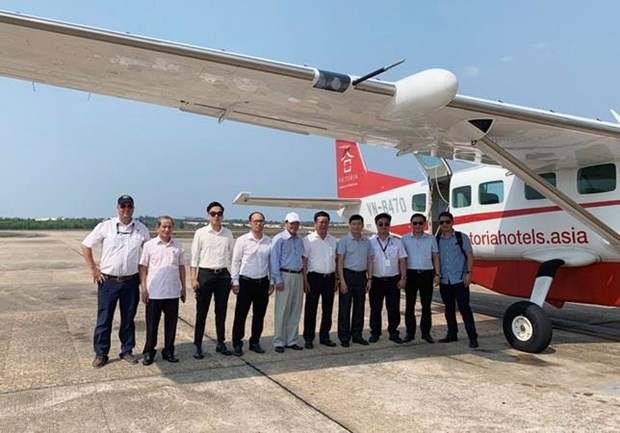 Sắp đưa vào khai thác dịch vụ bay ngắm cảnh Phong Nha - Kẻ Bàng - Ảnh 1. Sắp đưa vào khai thác dịch vụ bay ngắm cảnh Phong Nha - Kẻ Bàng - Ảnh 1.