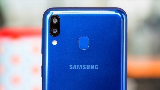 Samsung Galaxy M10: Những điều cần cân nhắc khi mua - Ảnh 12.