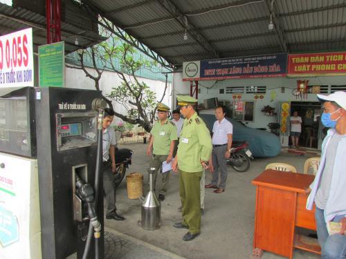 Phát hiện cây xăng tại Bình Dương có dấu hiệu vi phạm - Ảnh 1. Phát hiện cây xăng tại Bình Dương có dấu hiệu vi phạm - Ảnh 1.