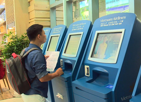 Vietnam Airlines mở thêm ki ốt check-in tại nhiều sân bay nước ngoài - Ảnh 1.