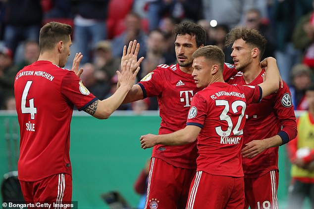 Lewandowski lập cú đúp, Bayern Munich nhọc nhằn vào bán kết Cúp Quốc gia Đức - Ảnh 5. Lewandowski lập cú đúp, Bayern Munich nhọc nhằn vào bán kết Cúp Quốc gia Đức - Ảnh 5.