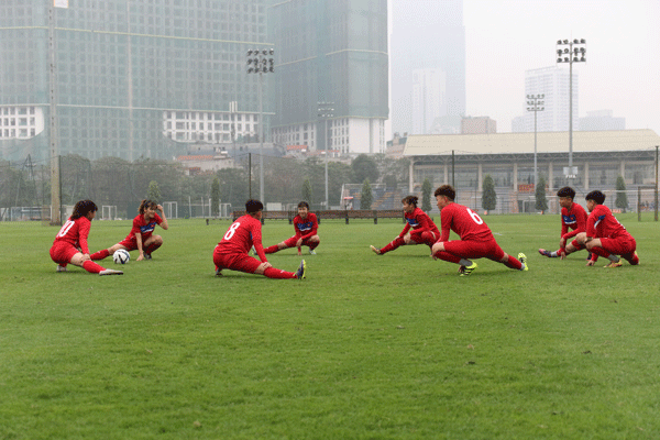 ĐT U19 nữ Việt Nam tăng cường lực lượng chuẩn bị cho VL thứ hai Giải U19 nữ châu Á 2019 - Ảnh 3. ĐT U19 nữ Việt Nam tăng cường lực lượng chuẩn bị cho VL thứ hai Giải U19 nữ châu Á 2019 - Ảnh 3.