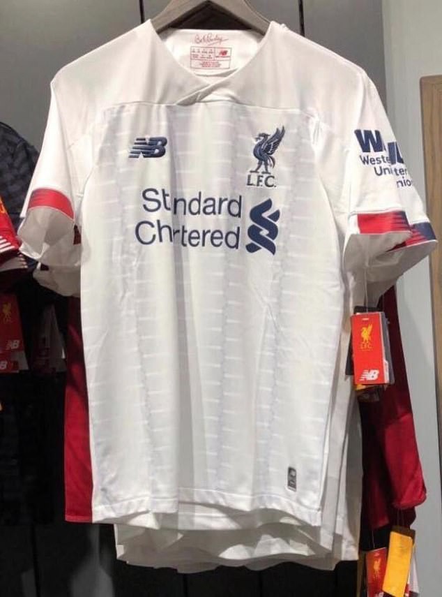 Rò rỉ mẫu áo đấu được cho là của Liverpool mùa tới - Ảnh 1. Rò rỉ mẫu áo đấu được cho là của Liverpool mùa tới - Ảnh 1.