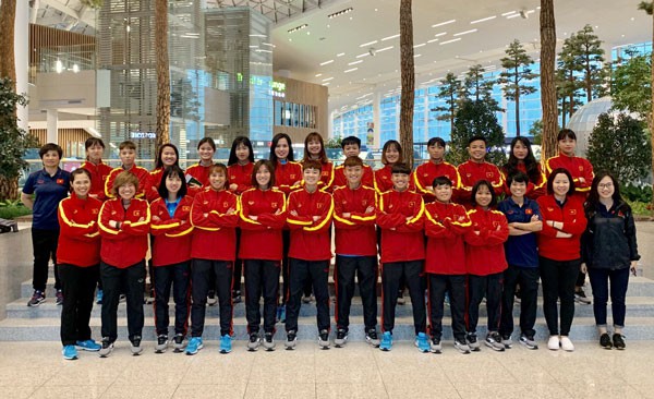 ĐT U19 nữ Việt Nam hòa không bàn thắng với ĐT U19 nữ Thái Lan ở trận giao hữu cuối cùng - Ảnh 1.