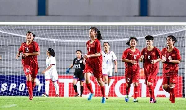 Giải U15 nữ Đông Nam Á 2019 (bảng A): Thắng Philippines 2-0, Việt Nam giành trọn 3 điểm đầu tiên - Ảnh 3.