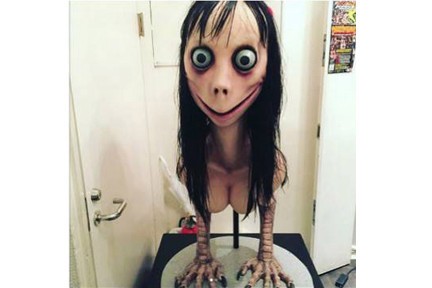 Thử thách kinh dị Momo Challenge sẽ được dựng thành phim - Ảnh 1.