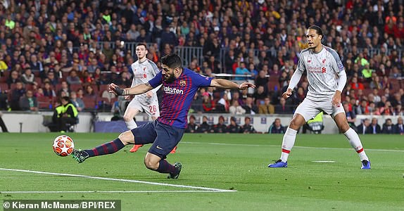 Barcelona 3-0 Liverpool: Messi tỏa sáng lập cú đúp bàn thắng, Barca đại thắng Liverpool! - Ảnh 3.