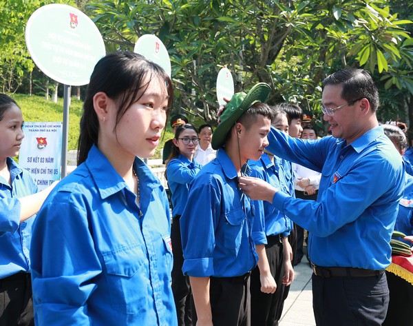 Tuổi trẻ Thủ đô ra quân chiến dịch Thanh niên tình nguyện Hè 2019 - Ảnh 1.