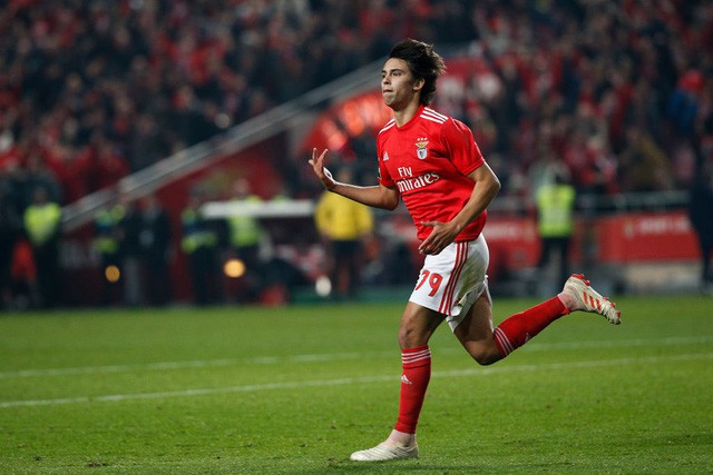 Man Utd vung tiền đua Atletico Madrid trong thương vụ Joao Felix - Ảnh 1.