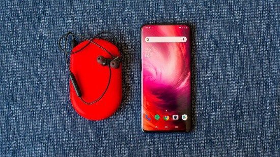 OnePlus 7 Pro vs Galaxy S10 Plus: kẻ tám lạng, người nửa cân! - Ảnh 9.