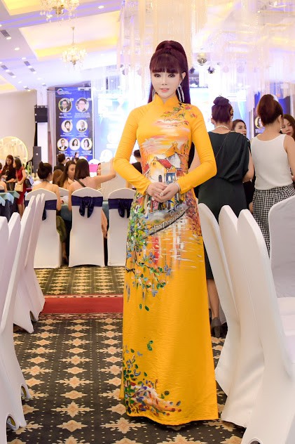 Hoa hậu Hà Thu Trang làm Trưởng ban giám khảo cuộc thi phun xăm quốc tế Asia Pacific Beauty Festival 2019 - Ảnh 4.