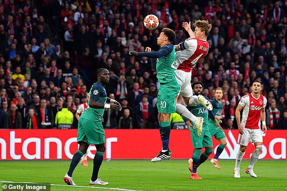 Thắng nghẹt thở Ajax, Tottenham đối đầu Liverpool tại chung kết Champions League - Ảnh 2.