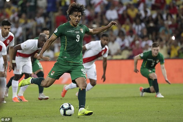 ĐT Bolivia 1-3 ĐT Peru: Màn lội ngược dòng kịch tính - Ảnh 1.