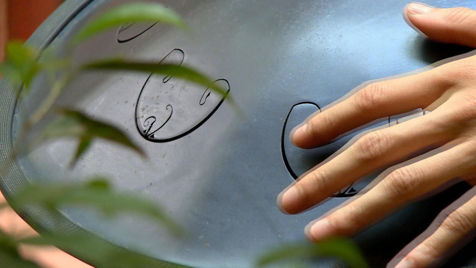 Lắng nghe âm thanh trong trẻo của “hang” - Ảnh 2. Lắng nghe âm thanh trong trẻo của “hang” - Ảnh 2.