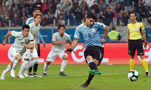 Copa America 2019, Nhật Bản 2-2 Uruguay: Rượt đuổi tỉ số hấp dẫn - Ảnh 2.